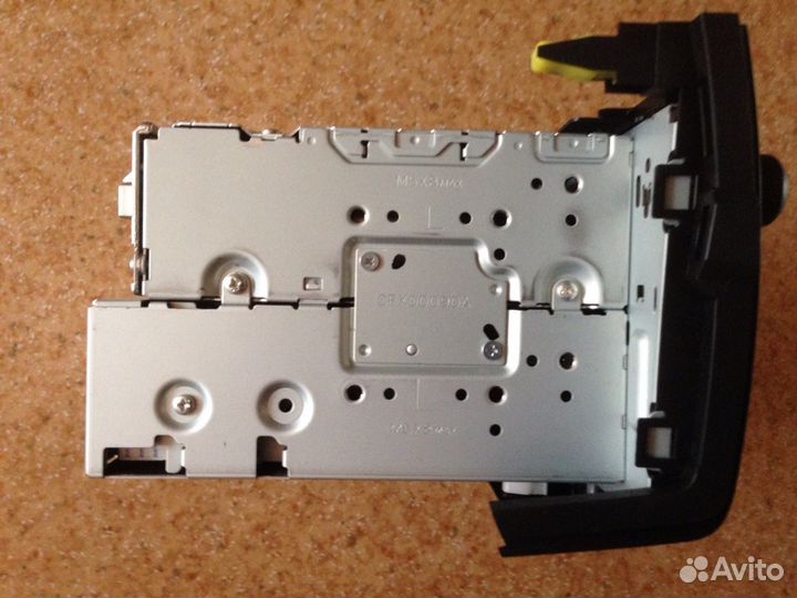 Штатное головное устройство RAV4