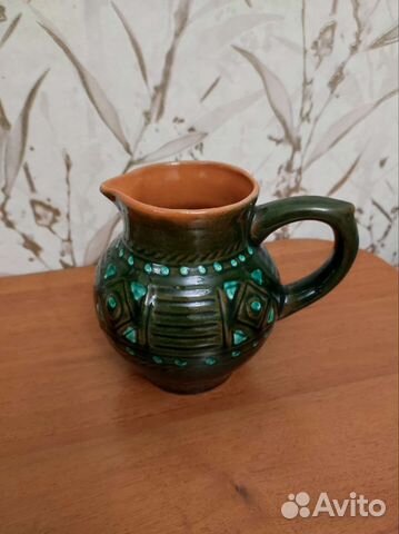 Глиняный кувшин