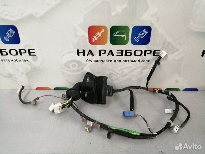 Проводка двери задняя левая Toyota Land Cruiser