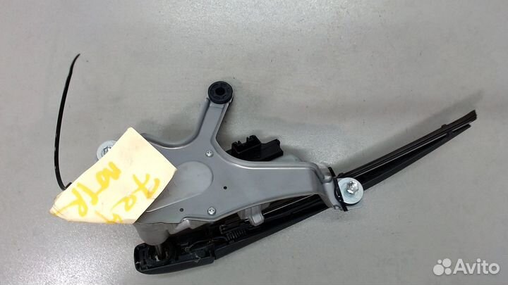 Двигатель стеклоочистителя задний Toyota RAV 4, 20
