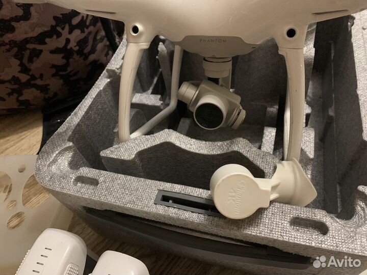 Квадрокоптер dji phantom 4