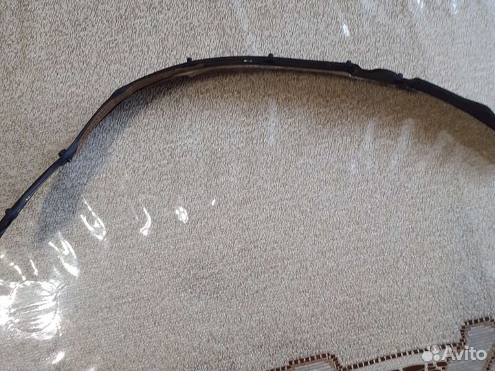 Уплотнительная резинка на автомобиль