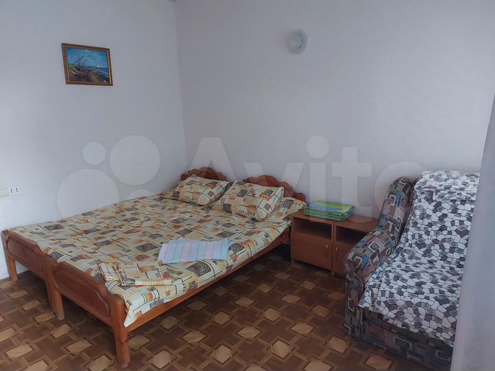 Комната 20 м² в 2-к., 1/2 эт.