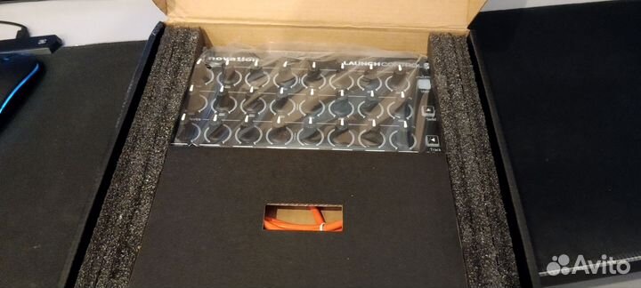 Novation launch control XL mk2 (новый)