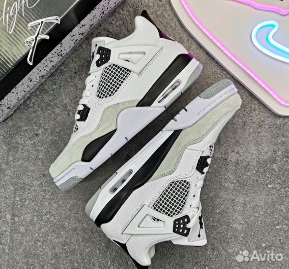 Кроссовки Nike Air Jordan 4 Retro Мужские