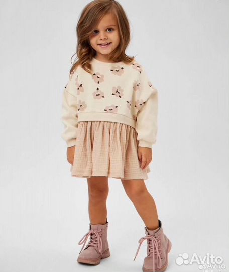 Плвтье для девочки 74 см