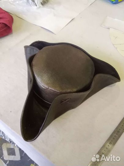 Джек Воробей, треуголка пирата