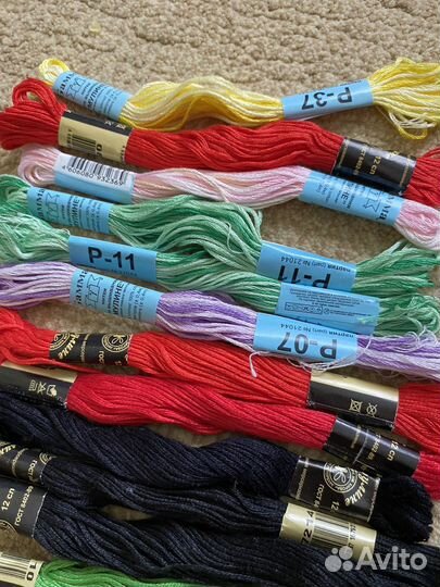 Нитки мулине пакетом