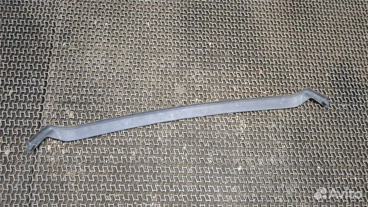 Обшивка моторного отсека Audi A8 (D4), 2011