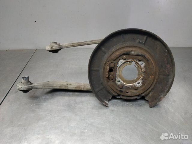 Кулак цапфа задний правый Bmw 5-Series E39