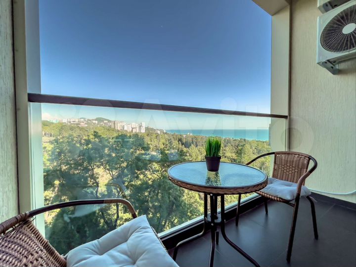 2-к. квартира, 52 м², 6/17 эт.