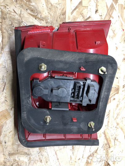 Фонарь задний правый Audi A6 C5