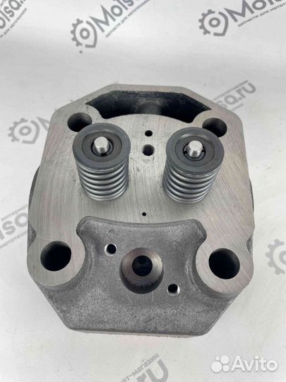 Головка блока цилиндра в сборе с клапанами двигате