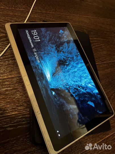 Планшет acer Aspire P3 i5, 4Gb озу, 128gb ssd