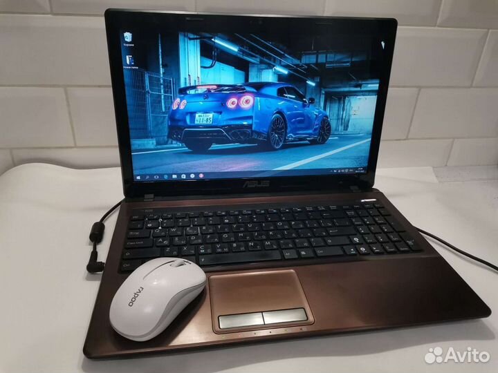 Core i5 2450M. 4 ядра. 8гб Ram