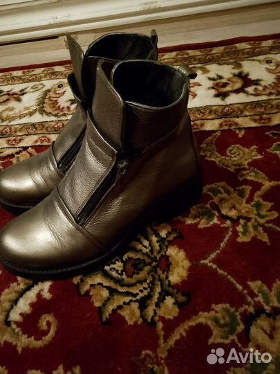 Ботинки берцы женские 38
