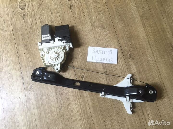 Стеклоподъемник задний Volkswagen Passat B6