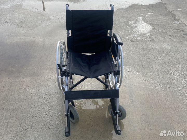 Коляска инвалидная новая