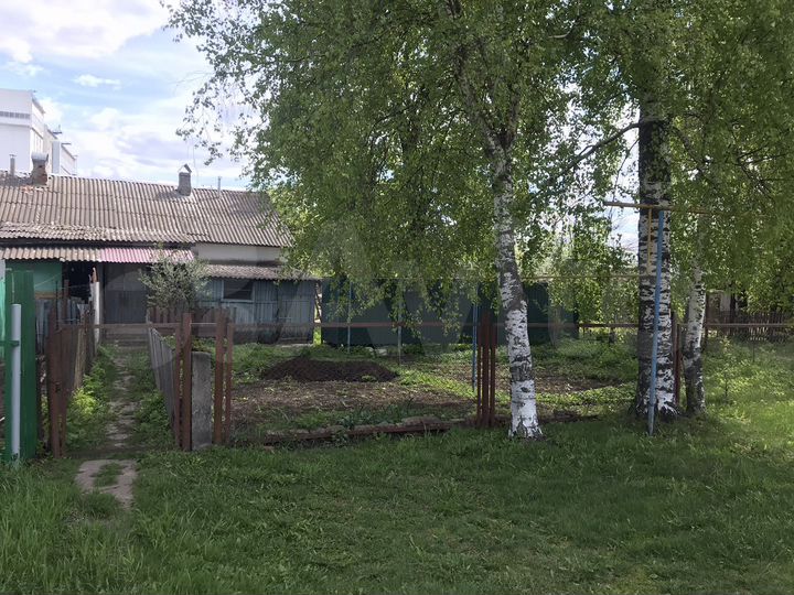 Дом 35,7 м² на участке 10 сот.