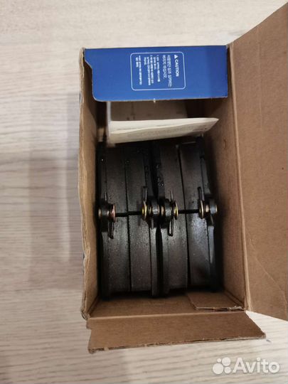 Тормозные колодки Renault logan sandero