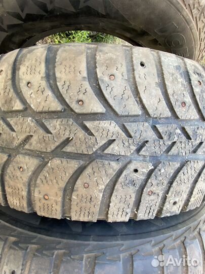 Bridgestone Ice Cruiser 5000 235/65 R17