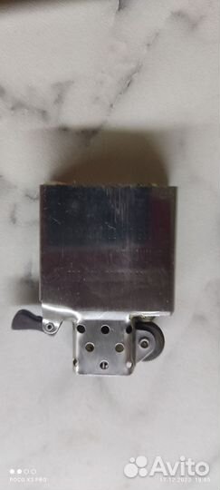 Зажигалка бензиновая