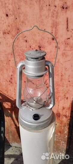 Керосиновая лампа