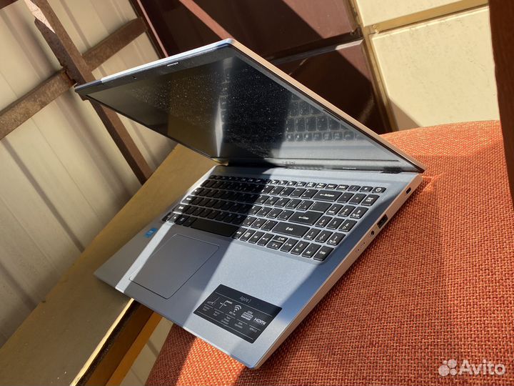 Ноутбук acer aspire 3