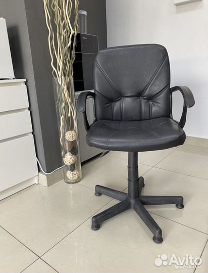 Компьютерное/ парикмахерское/ офисное кресло