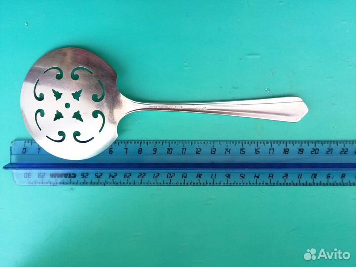 Антикварная ложка