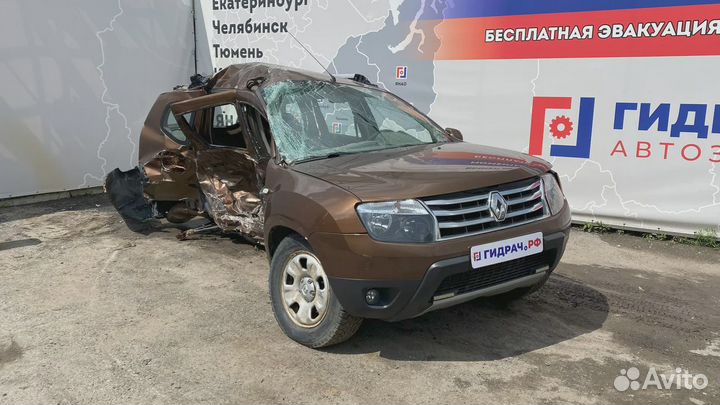 Коллектор выпускной Renault Duster 140048214R