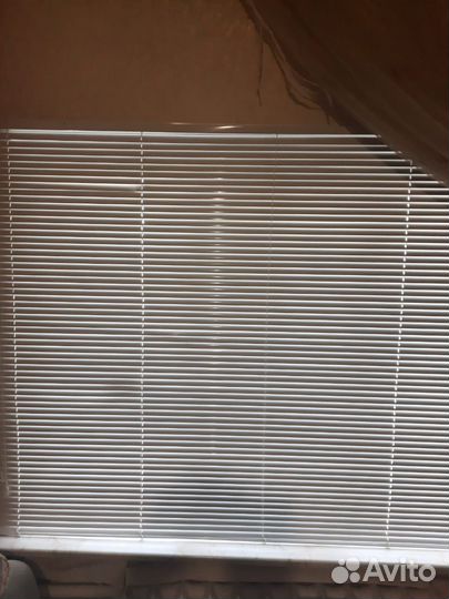 Жалюзи горизонтальные