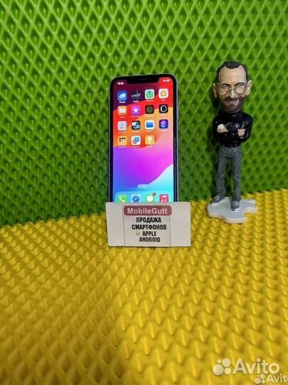 iPhone Xr, 128 ГБ