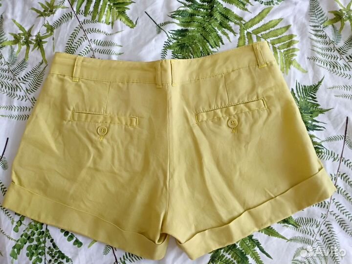 Шорты натур.лен 44-46 размер