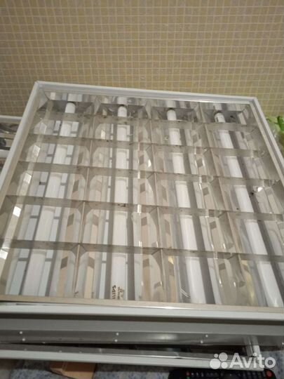 Светильник потолочный