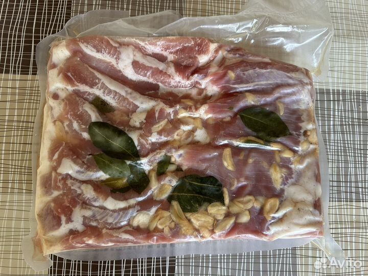 Грудинка свиная соленая