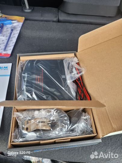 Автомобильная рация с антенной