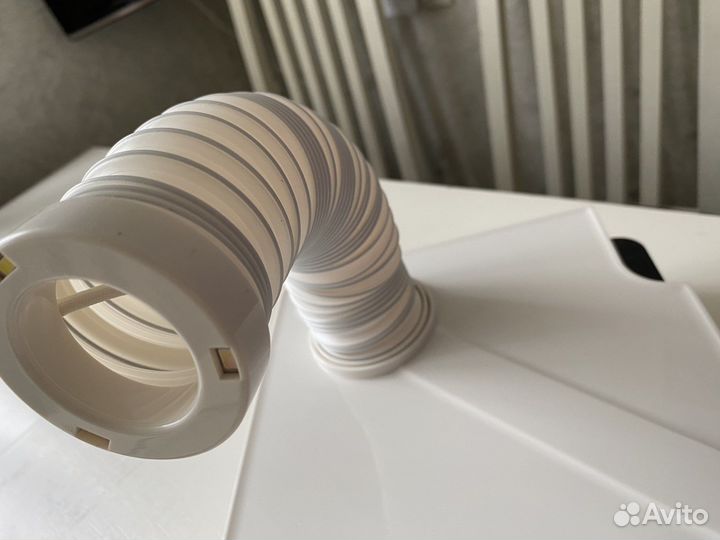 Вытяжка для маникюра и педикюра