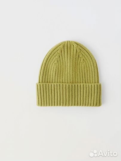 Шапка zara новая 6-9 лет 54 см
