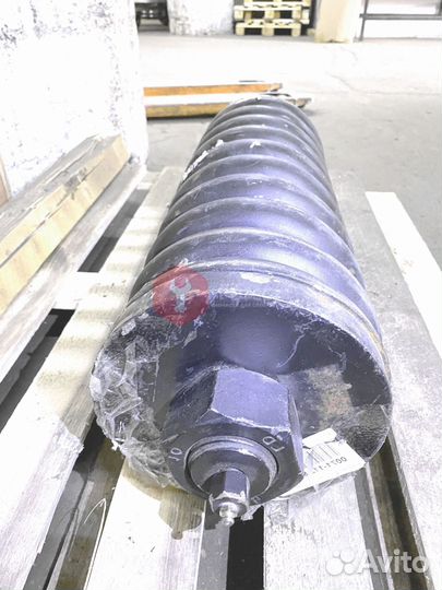 Натяжитель цепи Volvo EC350D