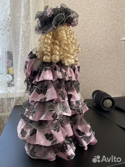 Кукла декоративная