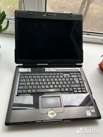 Ноутбук asus g1s
