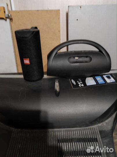 Портативная колонка bluetooth jbl