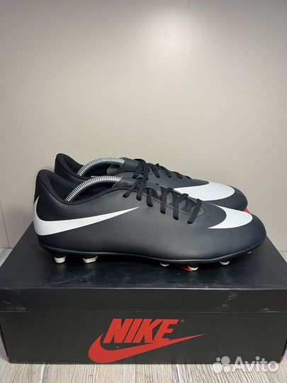 Футбольные бутсы Nike bravata FG