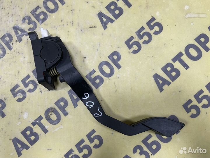 Педаль газа Peugeot 206