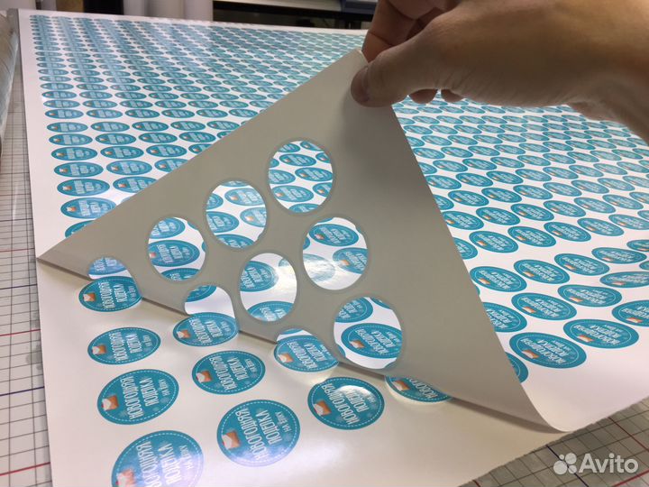 Реклама (визитки, листовки, печать на одежде)