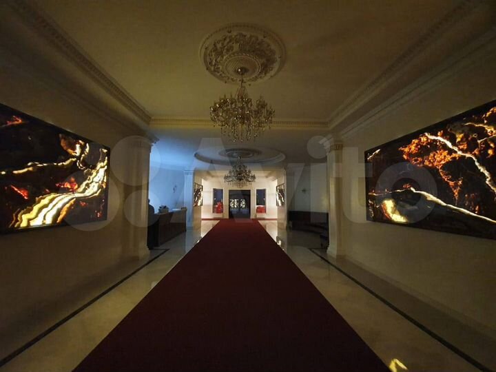 3-к. квартира, 147 м², 9/10 эт.