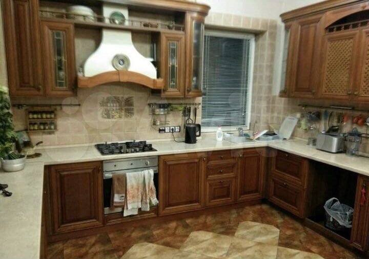 Комната 10 м² в 6-к., 2/3 эт.