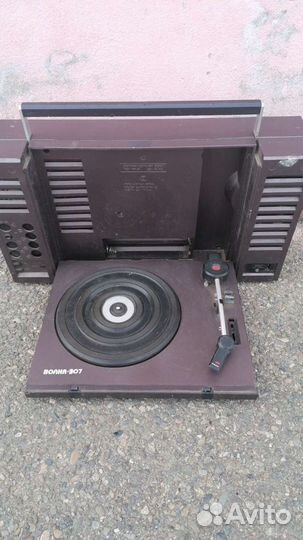 Проигрыватель СССР