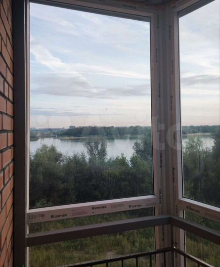 2-к. квартира, 55 м², 3/16 эт.